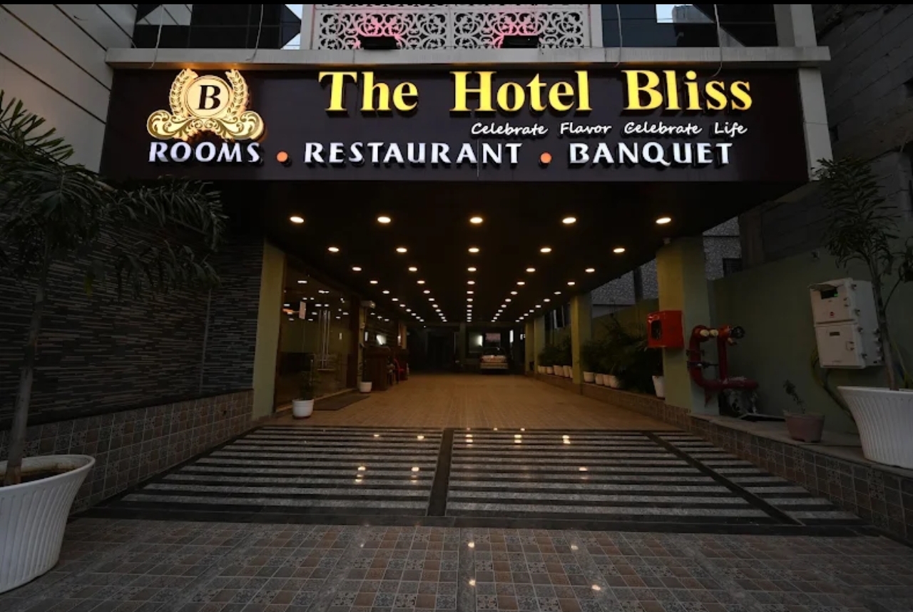 The Hotel Bliss